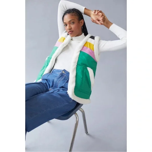 Urban Outfitters BDG Nylon Sherpa Vest XXS NWT - Picture 4 of 6